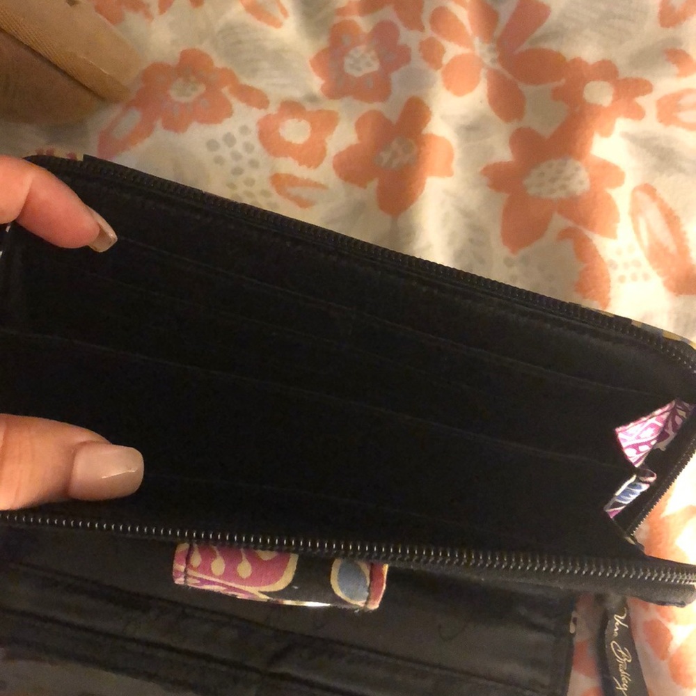 wallet - Picture 4 of 4